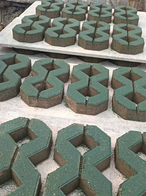 植草磚護(hù)坡價(jià)格